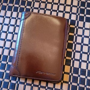 NEW Ferricos Genuine Leather Mens Wallet
